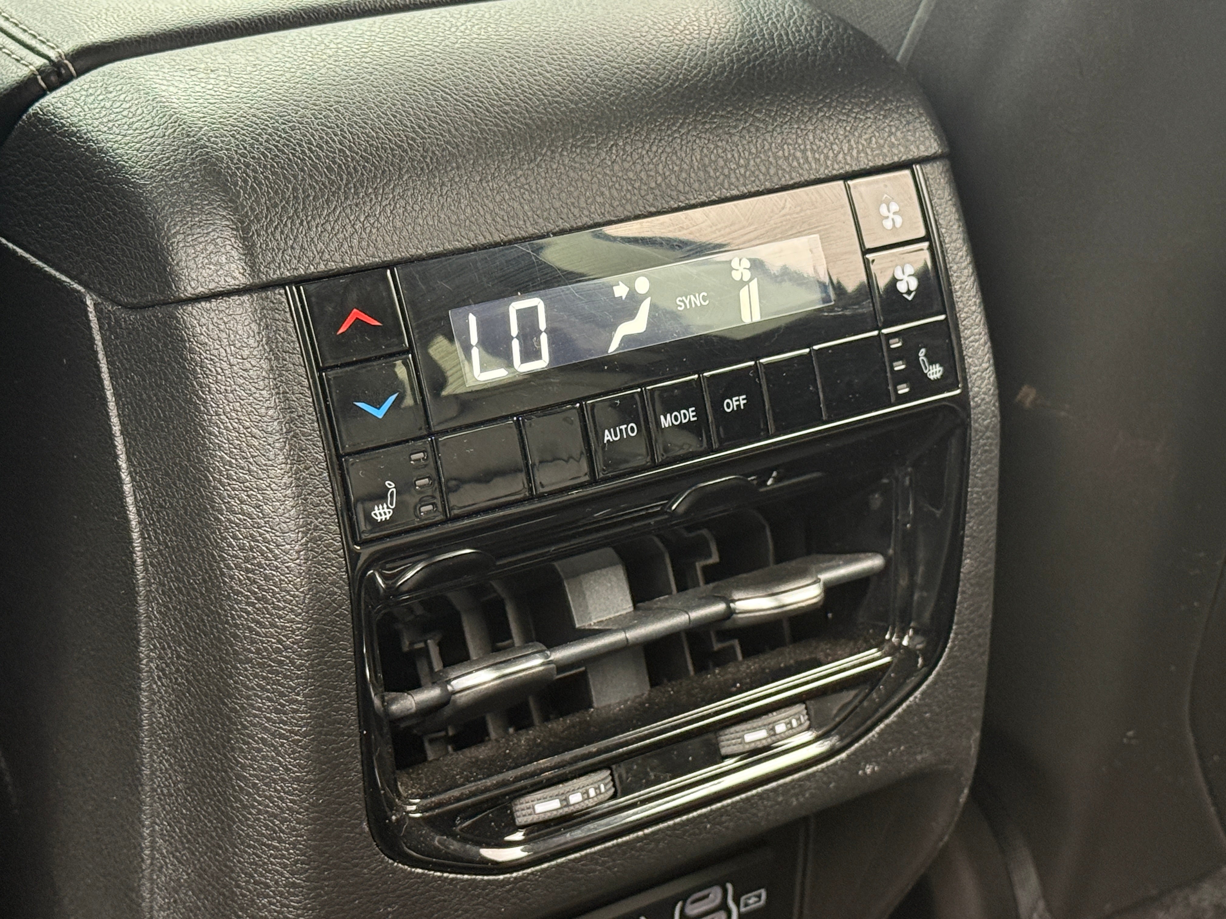 jeep grand cherokee l 2022 1C4RJKBG6N8565887 image jeep grand cherokee l 2022 1C4RJKBG6N8565887 image